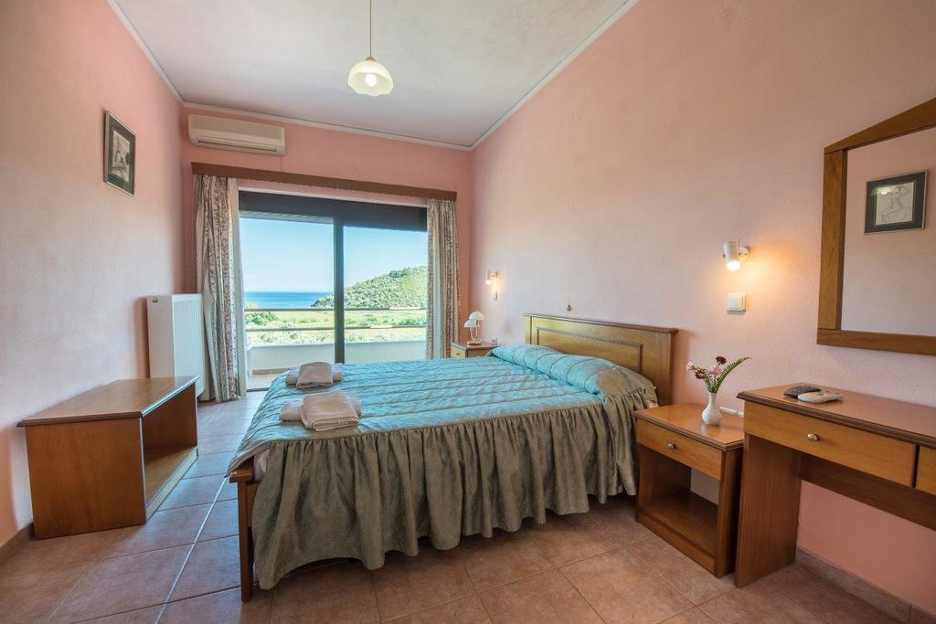 Blue Bay Hotel Charamida Zewnętrze zdjęcie